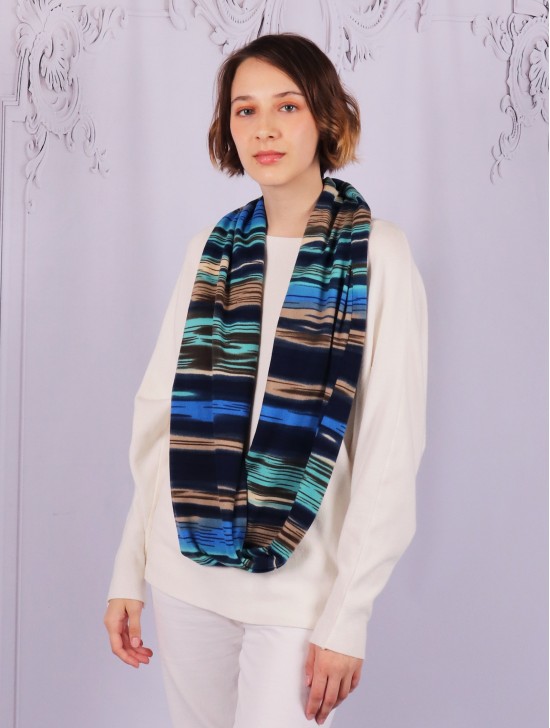 Loop Abstract Layered Print